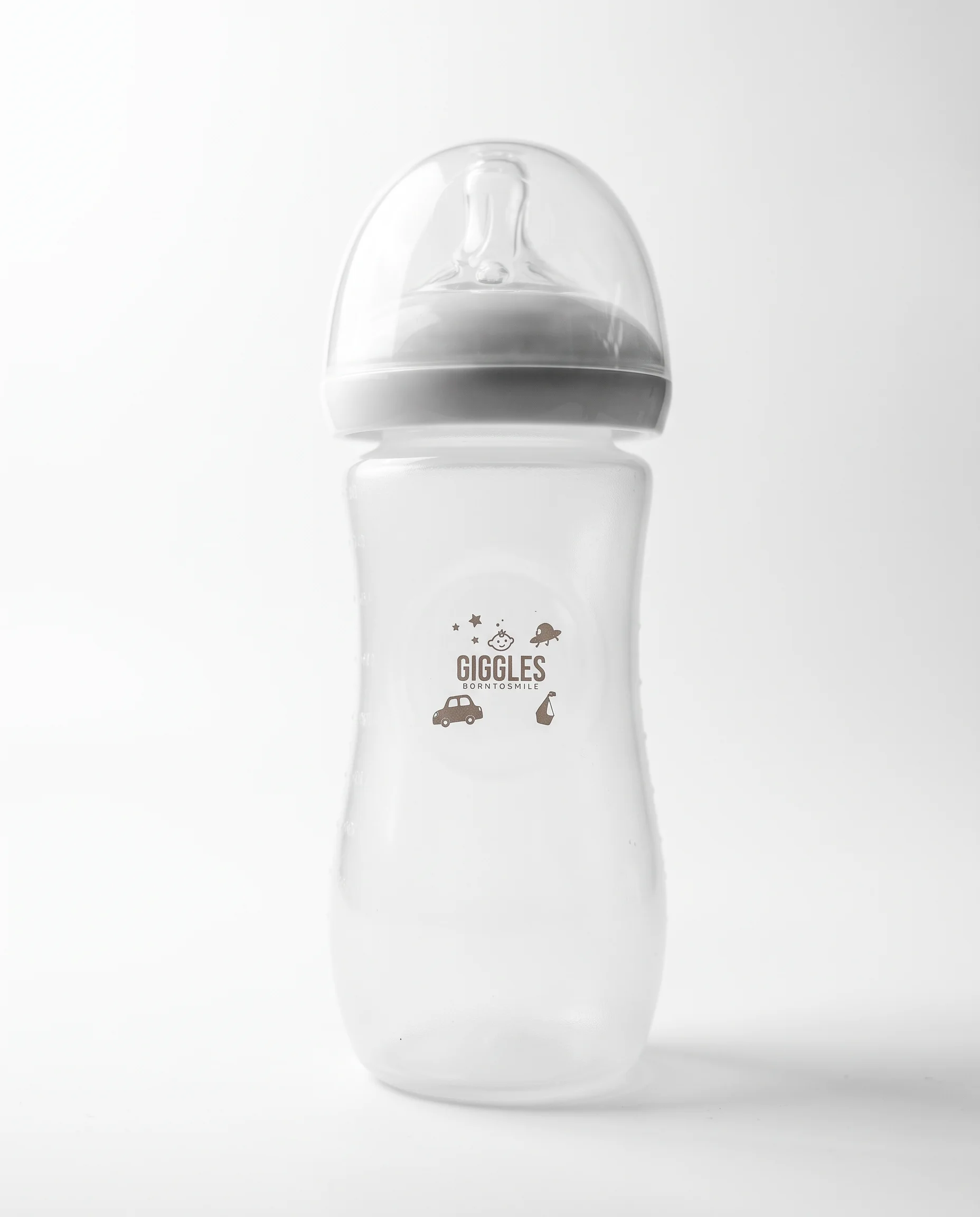Crown neck large - white Crown Neck Large - White